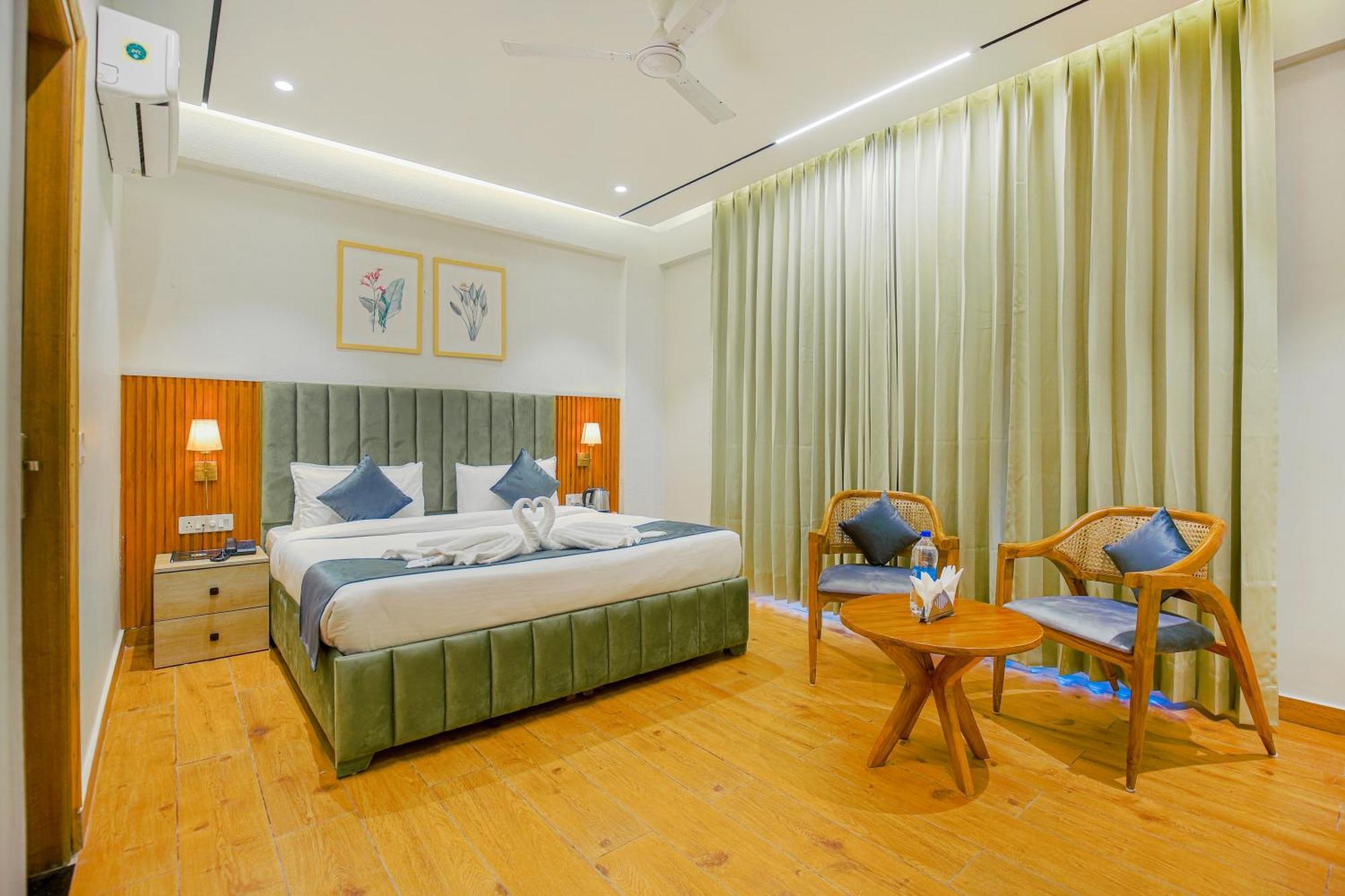 Hotel West Inn Premium Kharar Exterior photo
